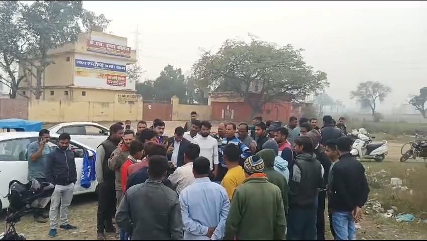 ambedkar murti broken in kanpur