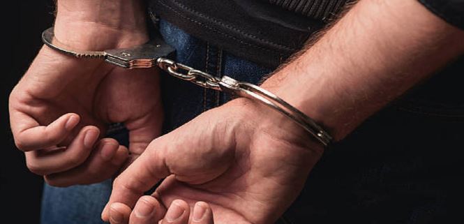 Mumbai Police arrested an accused with drugs