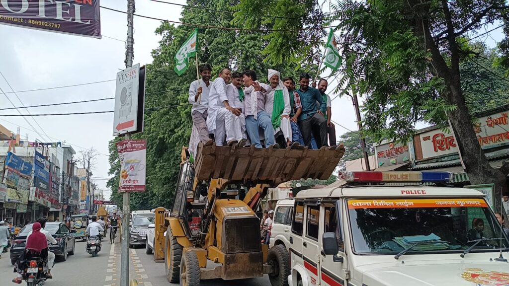 BKU Tractor Tiranga Yatra in Muzaffarnagar 2025
