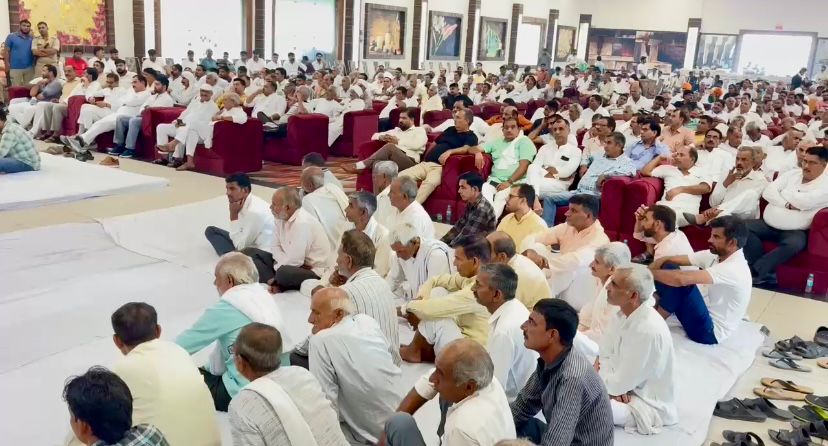 Muzaffarnagar Honors Satya Pal Malik: Farmers, Leaders Pay Tribute  