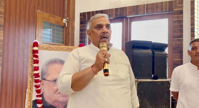 Muzaffarnagar Honors Satya Pal Malik: Farmers, Leaders Pay Tribute  