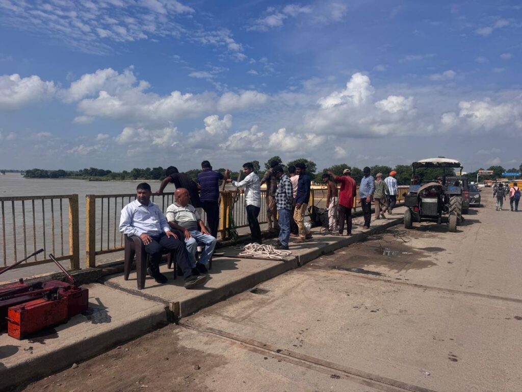 Ganga Barrage Bridge Closure in Muzaffarnagar 