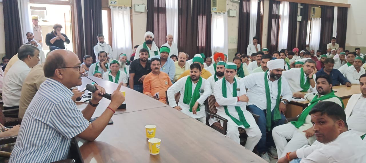 Muzaffarnagar DM Umesh Mishra on Kisan Diwas