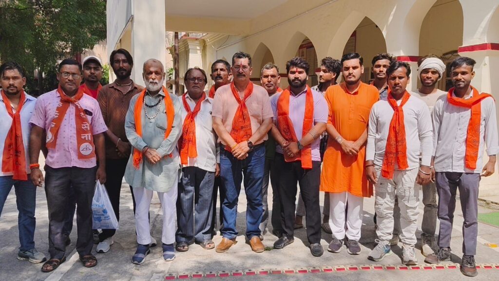 Muzaffarnagar Shiv Sena Feud: Bittu Sikhera vs Manoj Saini Over Temple Row