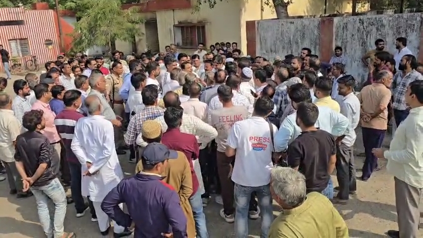 Muzaffarnagar Morna Mill Expansion: Farmers Protest MP Chauhan