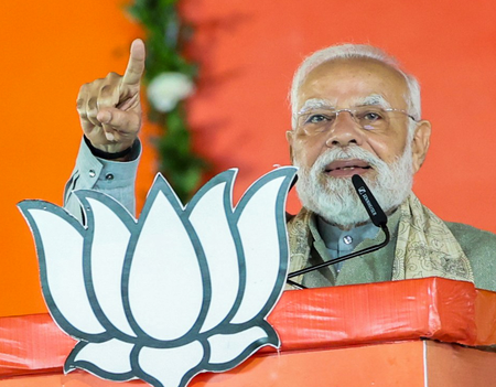 एनडीए का ‘संकल्प पत्र’ बिहार के विकास का रोडमैप: PM मोदी की गारंटी से 1 करोड़ नौकरियां, महिलाओं को 2 लाख सहायता