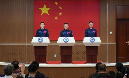 चीन का शेनझो-21 मानवयुक्त मिशन: शुक्रवार रात 11:44 बजे प्रक्षेपण, तीन अंतरिक्ष यात्रियों के साथ तियांगोंग स्टेशन पर पहुंचेगा