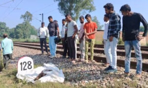 Muzaffarnagar Rampur Tiraha Train Death: Saharanpur Worker Killed
