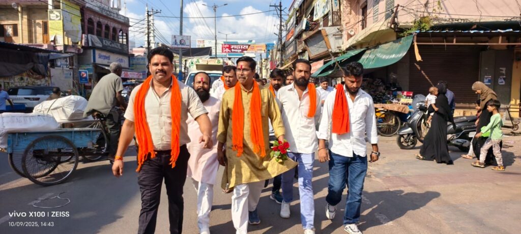Shiv Sena Patrols Muzaffarnagar Over Karva Chauth Mehndi