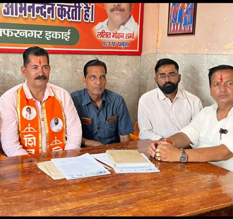 मुजफ्फरनगर नुमाइश मेला: अव्यवस्था पर शिवसेना का विरोध, ध्वनि प्रदूषण और अवैध वसूली पर प्रशासन से शिकायत, अवधि बढ़ाने पर धरना की चेतावनी