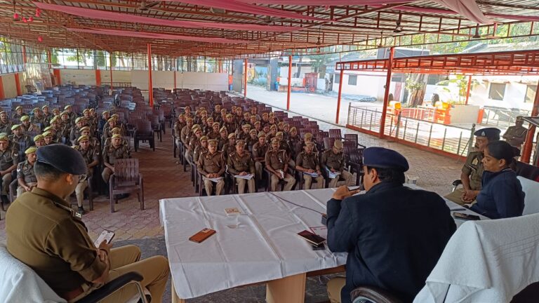 मुजफ्फरनगर: SSP संजय कुमार वर्मा ने कोर्ट पैरोकारों को दिए सख्त निर्देश, ऑपरेशन कन्विक्शन में प्रभावी पैरवी पर जोर