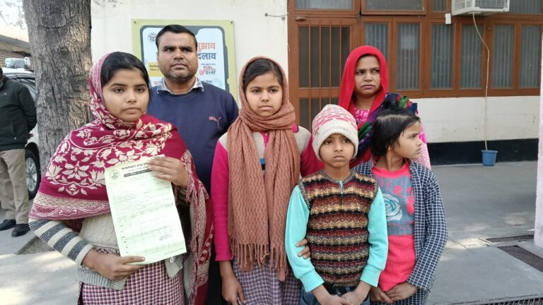 मुजफ्फरनगर में शिक्षा व्यवस्था की शर्मनाक मिसाल! माता-पिता जेल गए तो स्कूल ने काट दिया बेटियों के नाम
