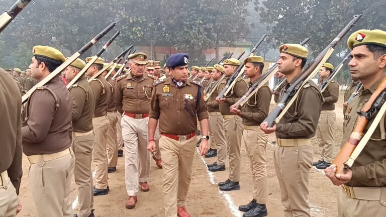 मुजफ्फरनगर SSP संजय कुमार वर्मा का अनुशासन पर जोर! पुलिस लाइन में सलामी, ड्रिल और निरीक्षण