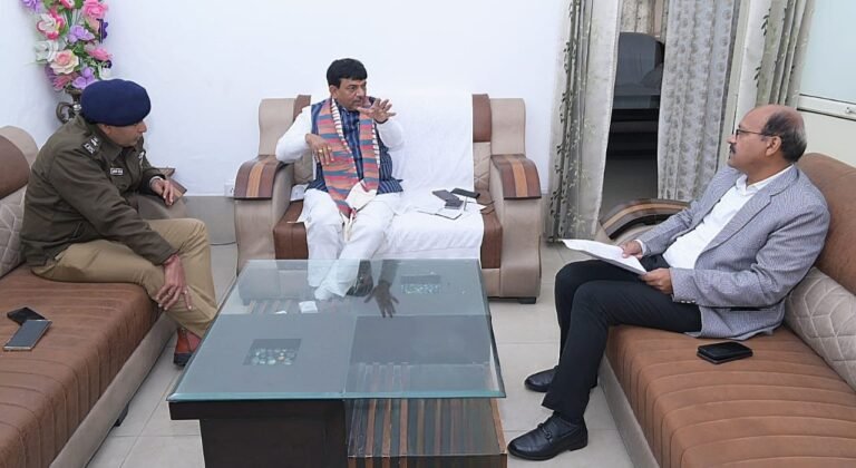 Minister Kapil Dev Takes Cognizance of Sonoo Kashyap Murder