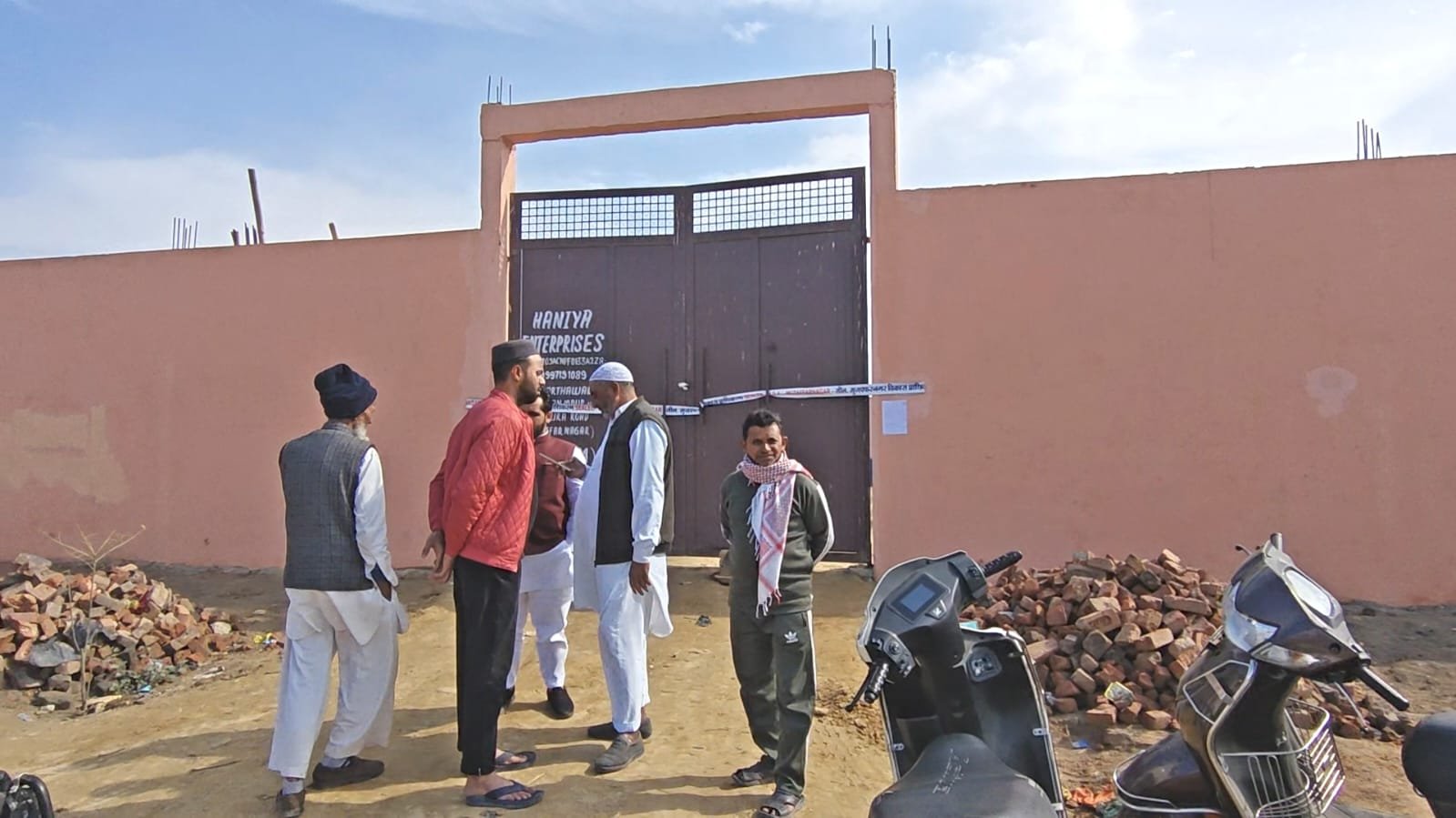 Muzaffarnagar MDA Seals Wrong Godown: Notice for Haji Kamar