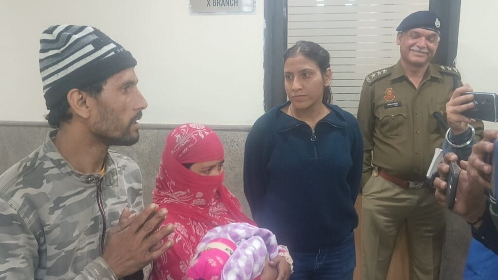 Delhi Rohini Newborn Stolen Recovered in 12 Hours