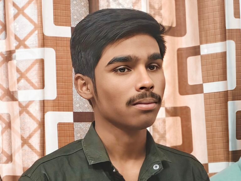 किसान के बेटे वंश सैनी ने 10वीं में किया कमाल: मुज़फ़्फ़रनगर में जिला टॉप, यूपी में छठी रैंक