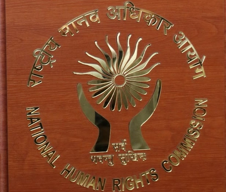 नोएडा सीवर हादसे पर मानवाधिकार आयोग सख्त, एनएचआरसी ने प्राधिकरण और पुलिस आयुक्त से मांगी रिपोर्ट