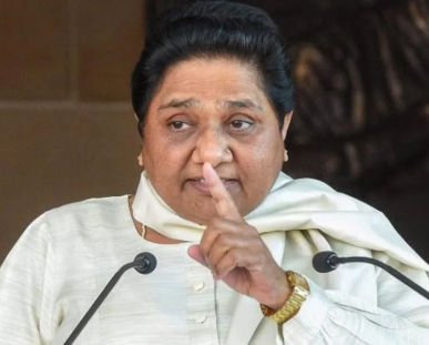 चुनावी फायदे के लिए पीड़ितों को मोहरा बना रहे कुछ दल: मेरठ और अन्य जिलों की घटनाओं पर मायावती ने कहा – भड़काने वालों से सावधान रहे बहुजन समाज