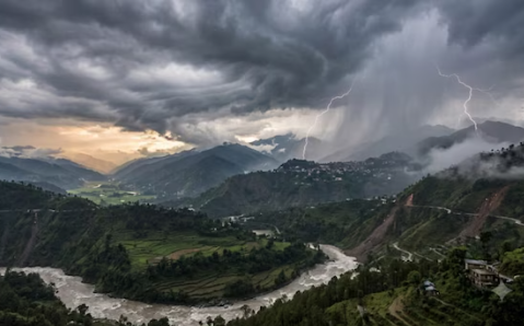 उत्तराखंड में भारी बारिश का अलर्ट, चार जिलों में बहुत तेज बारिश की चेतावनी, नदियों के जलस्तर पर निगरानी
