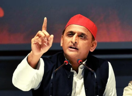 अखिलेश यादव का बड़ा फैसला: सपा मनाएगी ‘संविधान-मानस्तंभ स्थापना दिवस’, “संविधान बचेगा तभी आरक्षण बचेगा