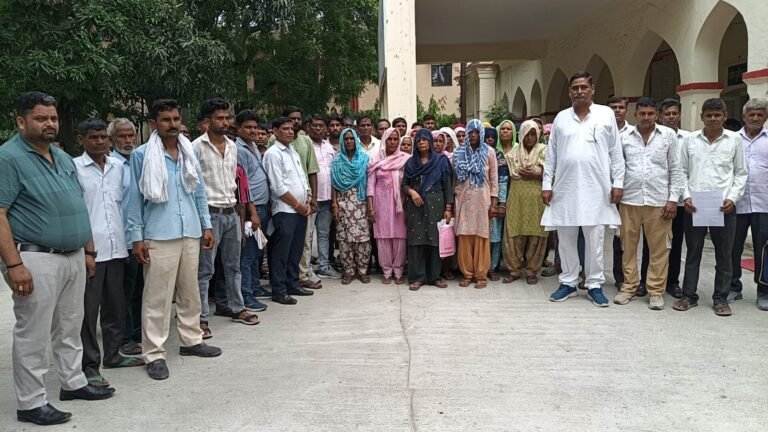 मुजफ्फरनगर में दहेज की बलि चढ़ी 5 माह की गर्भवती! कार्रवाई नहीं हुई तो SSP दफ्तर पहुंचे परिजन,लगाई न्याय की गुहार