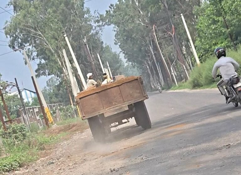 “मुज़फ्फरनगर में फिर ‘मिट्टी माफिया’ बेलगाम! वायरल VIDEO ने खोली अवैध खनन की पोल”