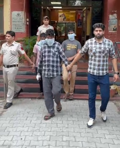 जीटीबी एन्क्लेव पुलिस ने खोला चोरी का राज, तीन शातिर बदमाश गिरफ्तार; लाखों के जेवर बरामद