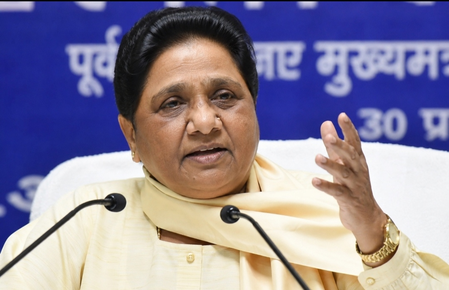 ‘वंदे मातरम पर राजनीति बंद करें दल’, मायावती की दो टूक- ‘बेरोजगारी और बाढ़ जैसे मुद्दों पर ध्यान दे सरकार’