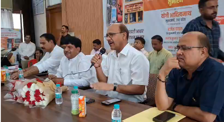 “लंबे इंतजार के बाद मिली बड़ी राहत!” यूपी के राशन डीलरों को सीएम योगी का बड़ा तोहफा, लाभांश में भारी बढ़ोतरी