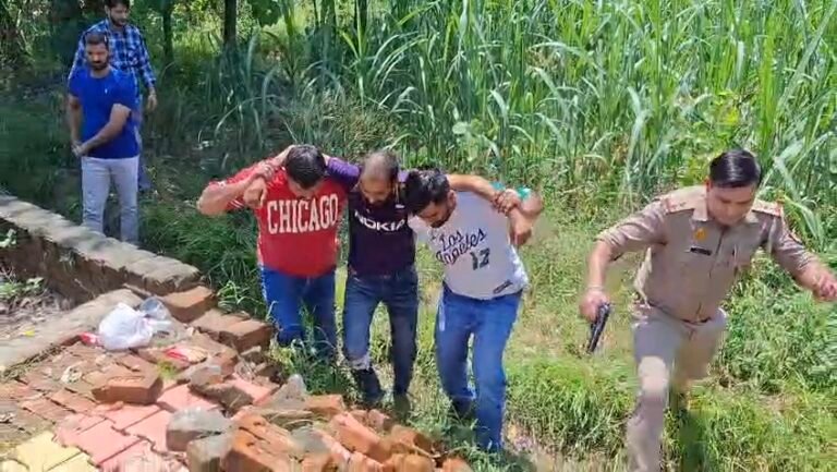 कांवड़ यात्रा खत्म होते ही मुज़फ्फरनगर में पुलिस का एक्शन तेज: 12 घंटे में गोकशी के आरोपियों से दो मुठभेड़, चार घायल, पांच गिरफ्तार