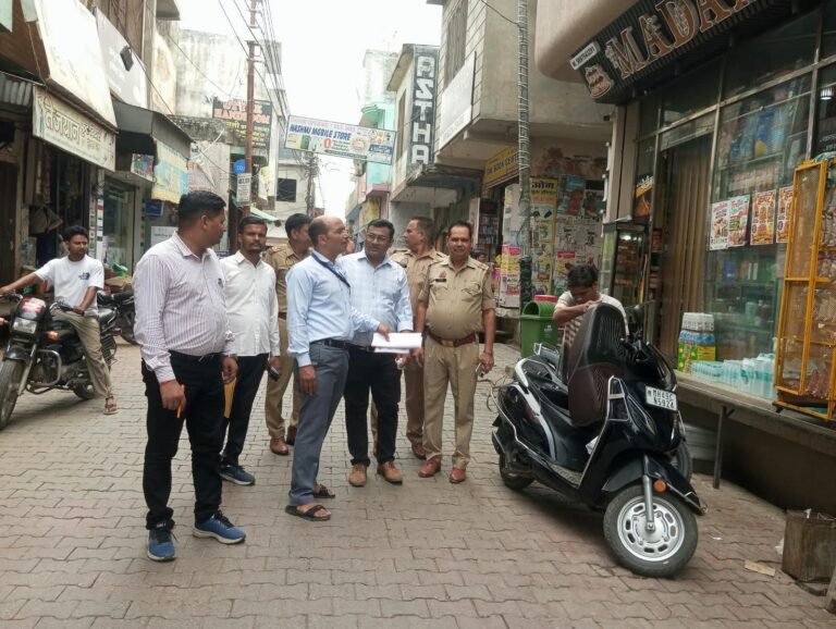 मुजफ्फरनगर में बाल श्रम के खिलाफ बड़ा अभियान, किशोर श्रमिकों को कराया मुक्त, मेहर चंद बोले-‘बच्चों के हाथ में काम नहीं, किताबें हों’